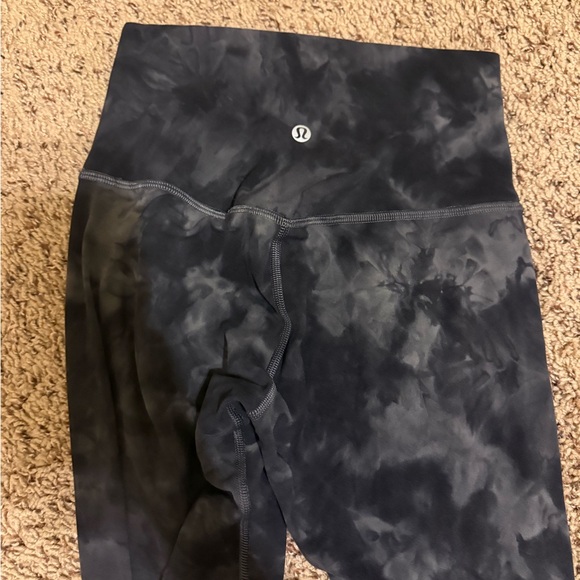 Lululemon Black Tie-Dye Leggings - Picture 1 of 2